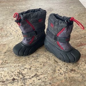 Kids Sorel boots size 12